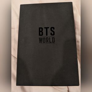 BTS World Album (PC included)